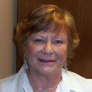 Meet your Posher, Suzanne